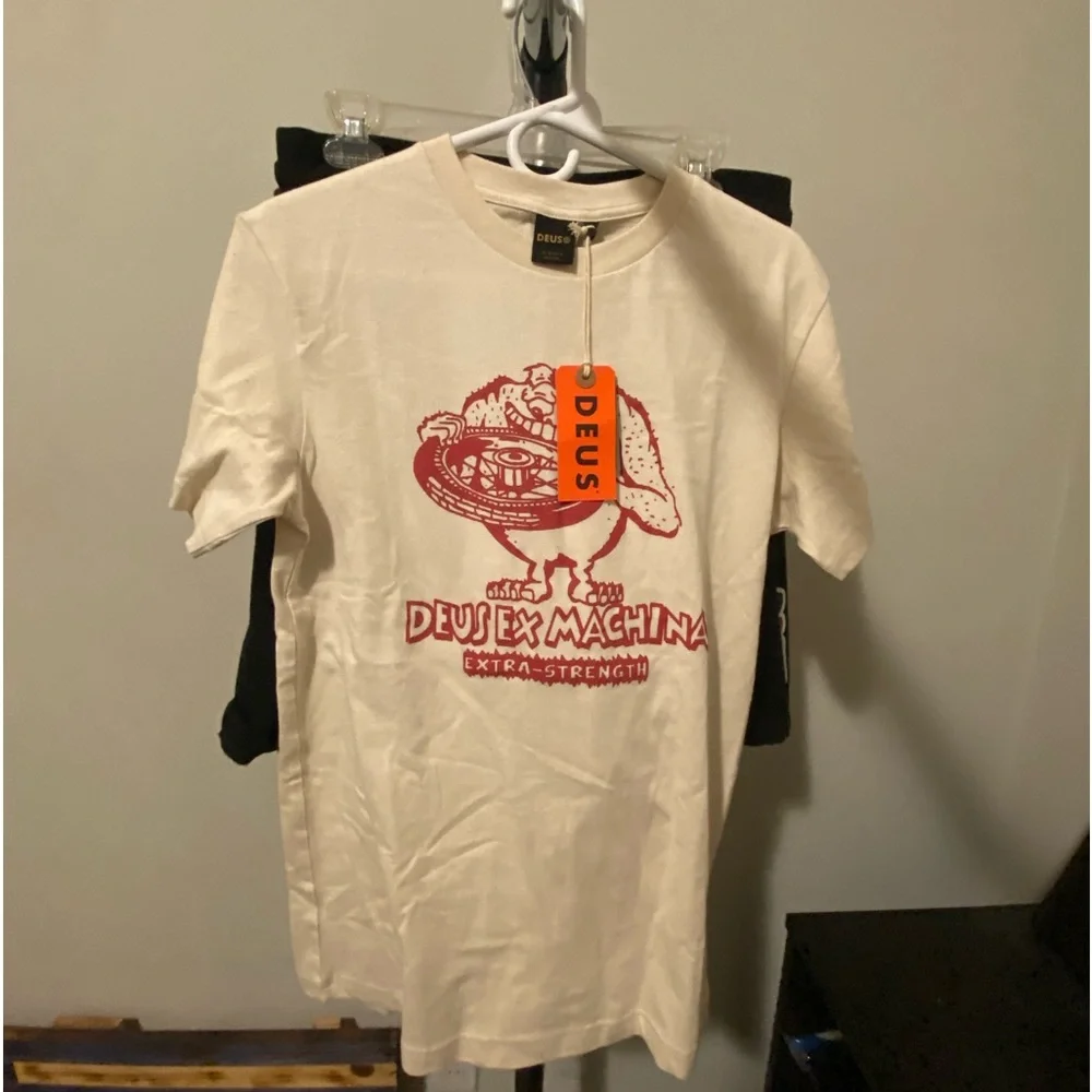 5 Tee Shirts , - Picture 1 of 5